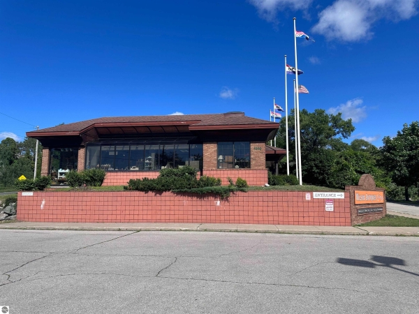 Listing Image #3 - Retail for sale at 5600 Us-31 N, Williamsburg MI 49690