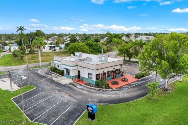 Listing Image #2 - Others for sale at 10493 Stringfellow Road, Other FL 33956