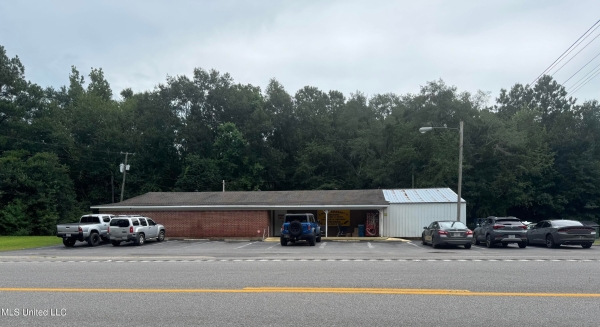 Listing Image #1 - Others for sale at 11200 Highway 613, Moss Point MS 39563