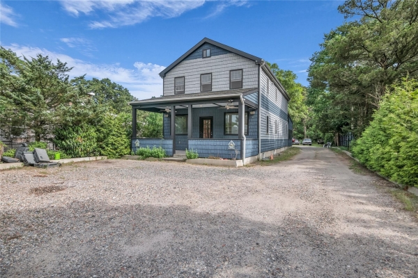 Listing Image #3 - Others for sale at 715 Flanders Road, Flanders NY 11901