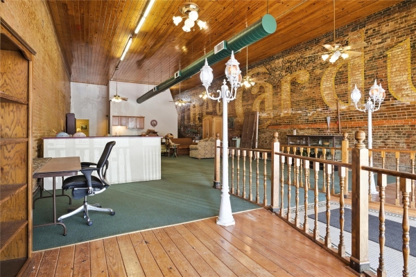 Listing Image #3 - Retail for sale at 50 E. Side Square, Cooper TX 75432