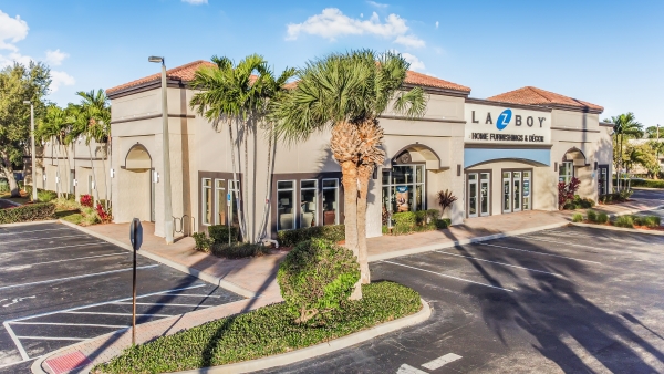 Listing Image #3 - Retail for sale at 4320 NW Federal highway, Jensen Beach FL 34957