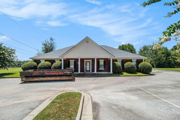 Listing Image #1 - Office for sale at 3175 Highway 81 W, Hampton GA 30228
