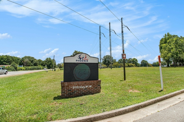 Listing Image #3 - Office for sale at 3175 Highway 81 W, Hampton GA 30228