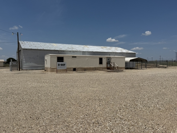 Listing Image #1 - Industrial for sale at 1500 West Delano Avenue, Littlefield TX 79339