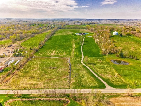 Listing Image #2 - Land for sale at 2745 Penfield Rd, Rochester NY 14450