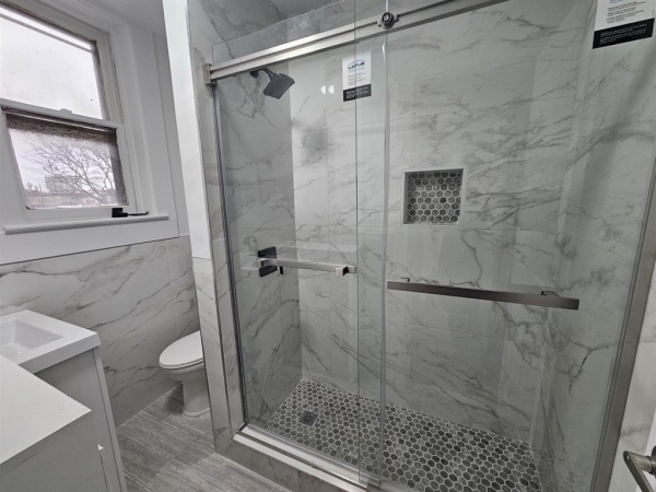 Listing Image #3 - Others for sale at 390 Fairview Ave, Fairview NJ 07022