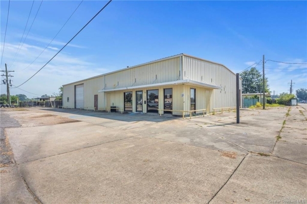 Listing Image #2 - Others for sale at 2501 6th Street, Lake Charles LA 70601
