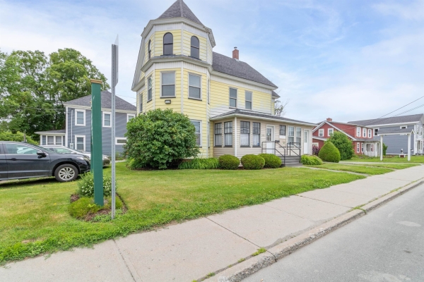 Listing Image #3 - Others for sale at 375 East Main Street, Newport City VT 05855