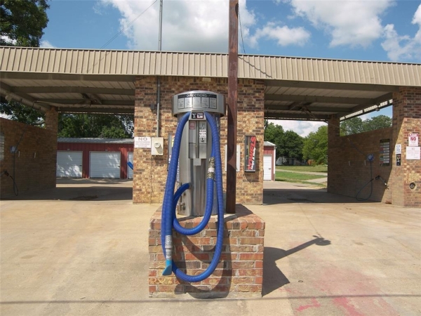 Listing Image #3 - Industrial for sale at 109 N 3rd Street, Godley TX 76050