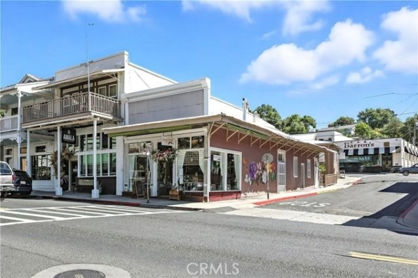 Listing Image #1 - Retail for sale at 35 S Washington Street, Sonora CA 95370