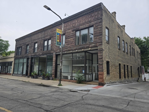 Listing Image #3 - Retail for sale at 834 Custer Avenue, Evanston IL 60202