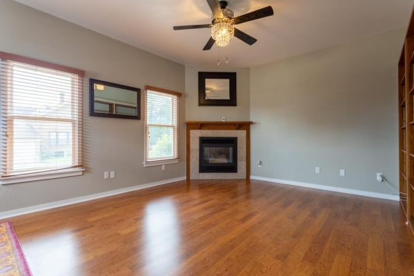Listing Image #2 - Others for sale at 760 S Grandview Avenue, Dubuque IA 52003