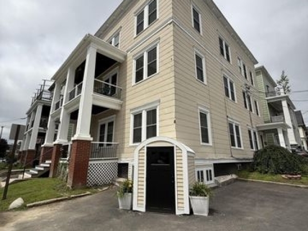 Listing Image #1 - Multi-family for sale at 128 Pine Street, Lewiston ME 04240