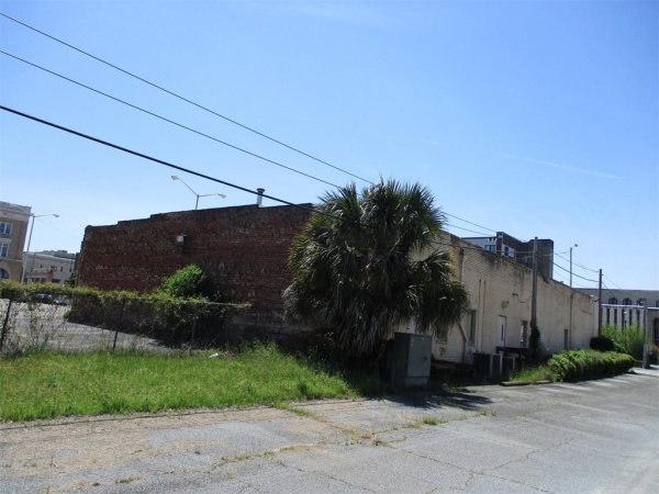 Listing Image #2 - Others for sale at 212 N Washington Street, Albany GA 31701
