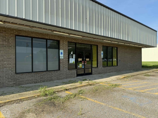 Listing Image #2 - Retail for sale at 119 Bevill Avenue, Gosnell AR 72315