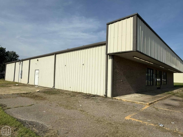Listing Image #3 - Retail for sale at 119 Bevill Avenue, Gosnell AR 72315