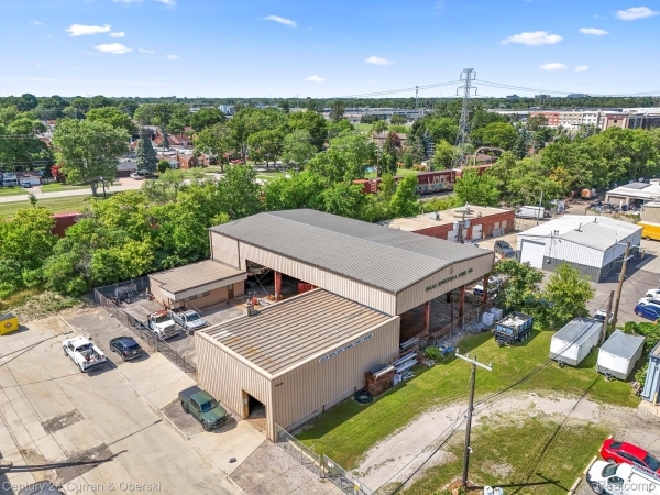 Listing Image #1 - Others for sale at 16136 White Avenue, Allen Park MI 48101