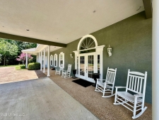 Listing Image #3 - Office for sale at 807 N Monroe Street, Clinton MS 39056