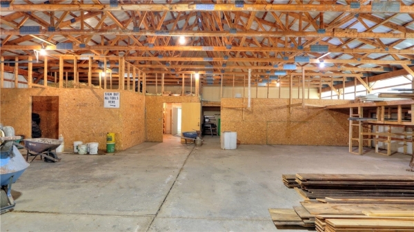 Listing Image #2 - Others for sale at 2998 Seeley Road, Geneva NY 14456