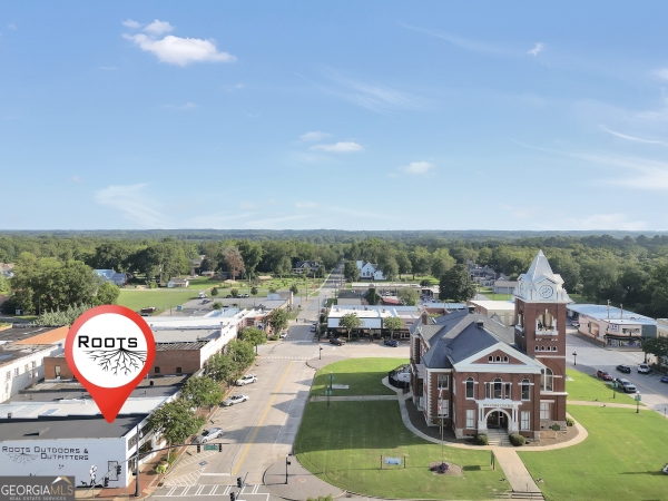 Listing Image #2 - Others for sale at 38 Oak Street, Jackson GA 30233