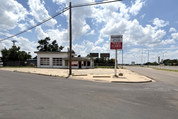 Listing Image #1 - Industrial for sale at 4001 Canyon Dr, Amarillo TX 79110