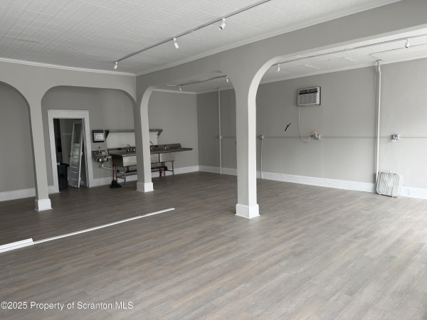 Listing Image #3 - Others for sale at 288 Main, Dupont PA 18641