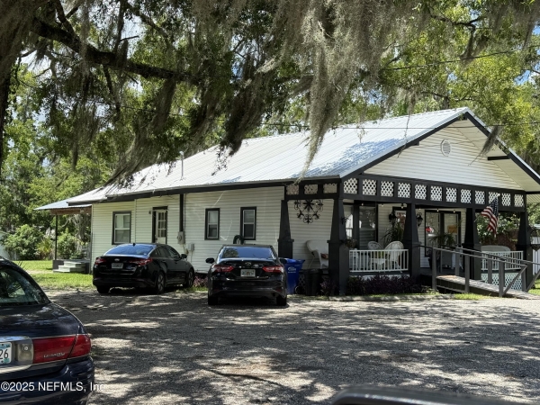 Listing Image #1 - Office for sale at 45343 Green Avenue, Callahan FL 32011