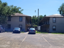 Listing Image #3 - Multi-family for sale at 1028 45th Avenue, Gulfport MS 39501