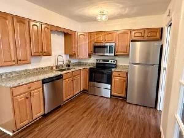 Listing Image #2 - Others for sale at 5260 Crossbow CIR 1B, Roanoke VA 24018