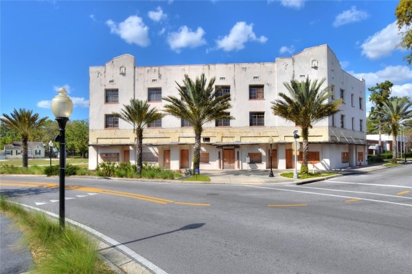 Listing Image #1 - Others for sale at 206 PILAKLAKAHA AVENUE, AUBURNDALE FL 33823
