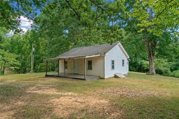 Listing Image #2 - Others for sale at 200 Blue Haze Drive, Jasper GA 30143