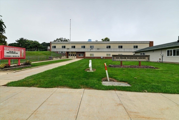 Listing Image #3 - Others for sale at 520 E Holum Street, Deforest WI 53532