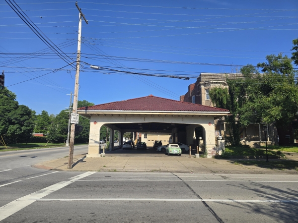 Listing Image #1 - Others for sale at 1484 S 3rd St, Louisville KY 40208