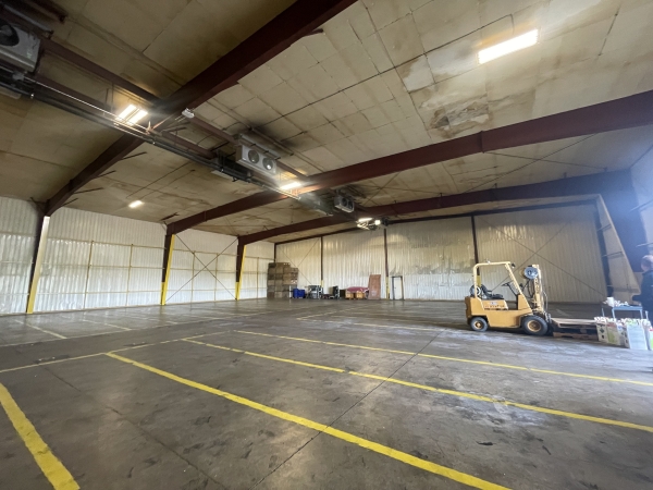 Listing Image #2 - Industrial for sale at 1400 Salem Industrial Dr, Salem OR 97301
