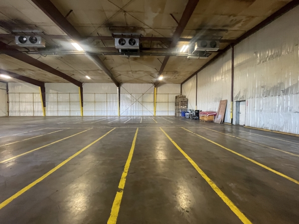 Listing Image #3 - Industrial for sale at 1400 Salem Industrial Dr, Salem OR 97301