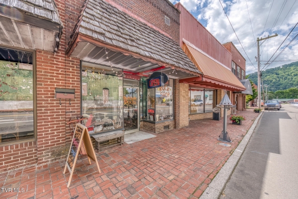 Listing Image #3 - Others for sale at 107 South S Church St Street, Mountain City TN 37683