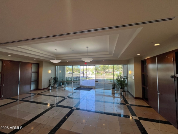 Listing Image #2 - Industrial for sale at 5701 W TALAVI Boulevard 201, Glendale AZ 85306