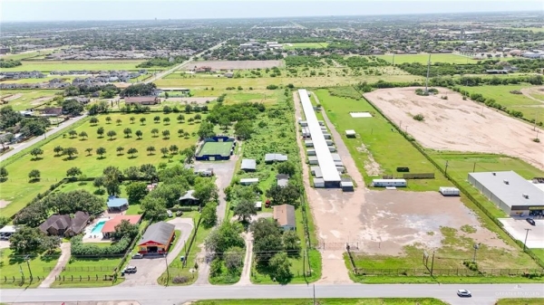 Listing Image #3 - Land for sale at 2209 N Cesar Chavez, San Juan TX 78589