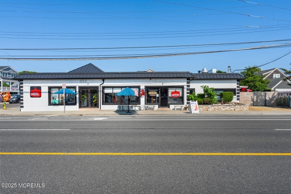 Listing Image #1 - Others for sale at 812 NE Central Avenue, Seaside Park NJ 08752