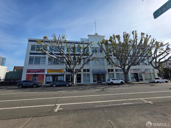 Listing Image #1 - Others for sale at 212 9th , 301, Oakland CA 94607