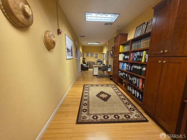 Listing Image #3 - Others for sale at 212 9th , 301, Oakland CA 94607
