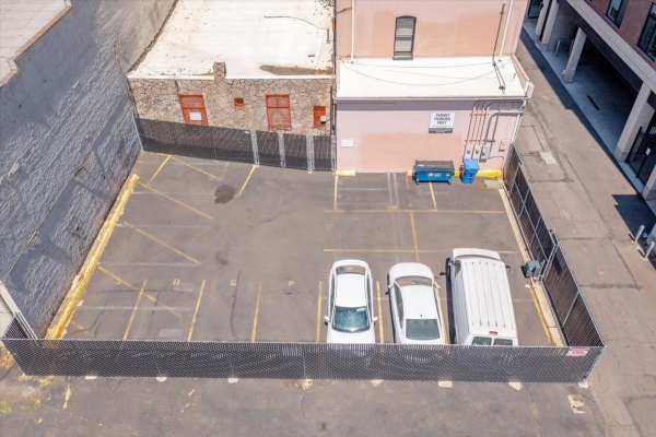 Listing Image #2 - Retail for sale at 246 State St, Salem OR 97301
