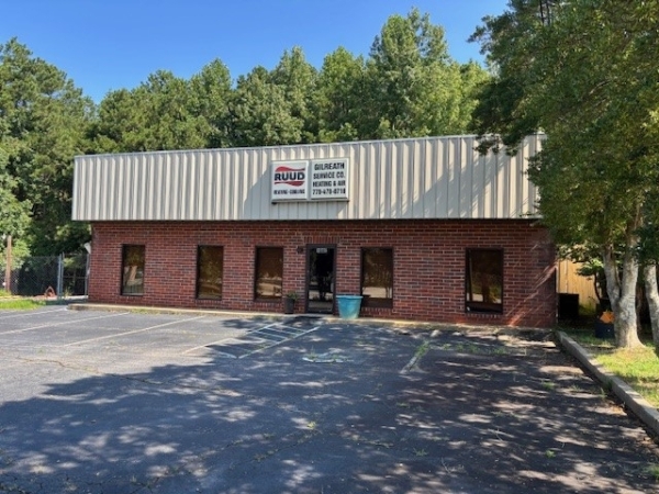 Listing Image #1 - Industrial for sale at 1512 Commercial Ct., Jonesboro GA 30238