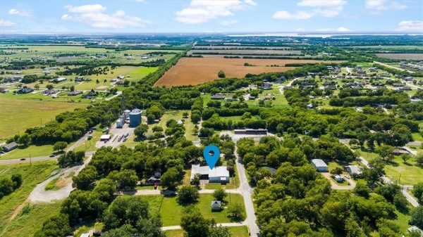Listing Image #1 - Others for sale at 301 Warren Street, Nevada TX 75173