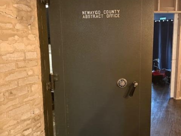 Listing Image #3 - Retail for sale at 1099 E Wilcox Avenue, White Cloud MI 49349 Listing Image #3 - Retail for sale at 1099 E Wilcox Avenue, White Cloud MI 49349