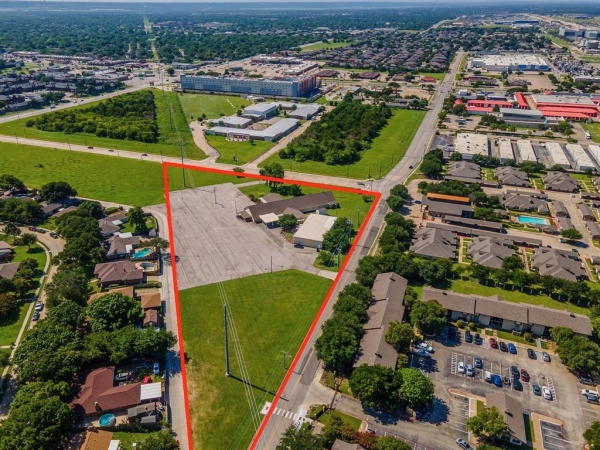 Listing Image #3 - Others for sale at 1038 Freetown Road, Grand Prairie TX 75051