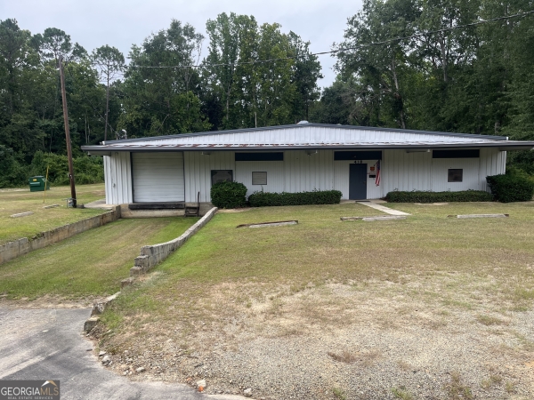 Listing Image #2 - Industrial for sale at 418 S S Railroad AVE, Twin City GA 30471