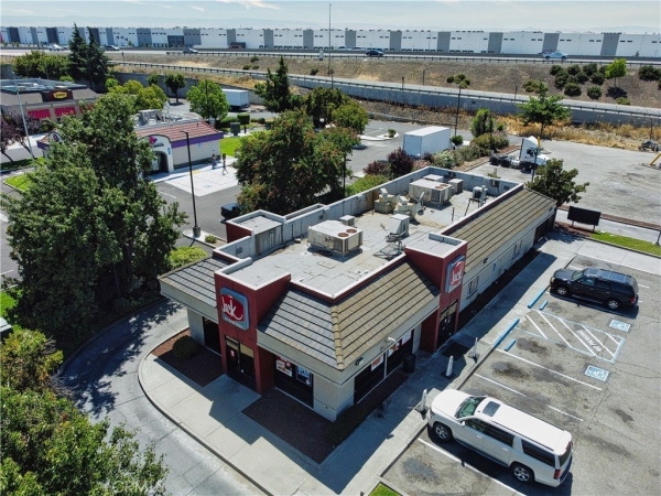 Listing Image #3 - Others for sale at 4989 S Highway 99, Stockton CA 95215