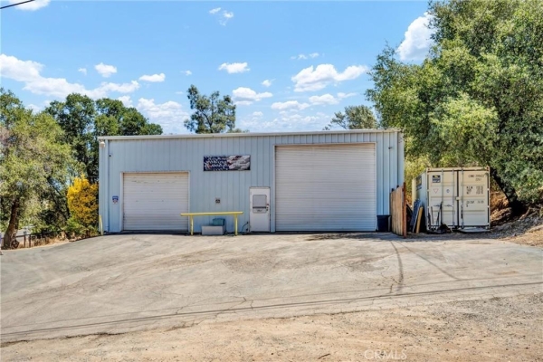 Listing Image #2 - Others for sale at 3400 Garfield Avenue, Clearlake CA 95422